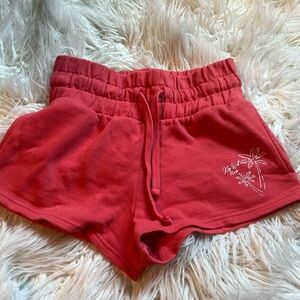 Key west high waisted Florida shorts! Costal vibe
